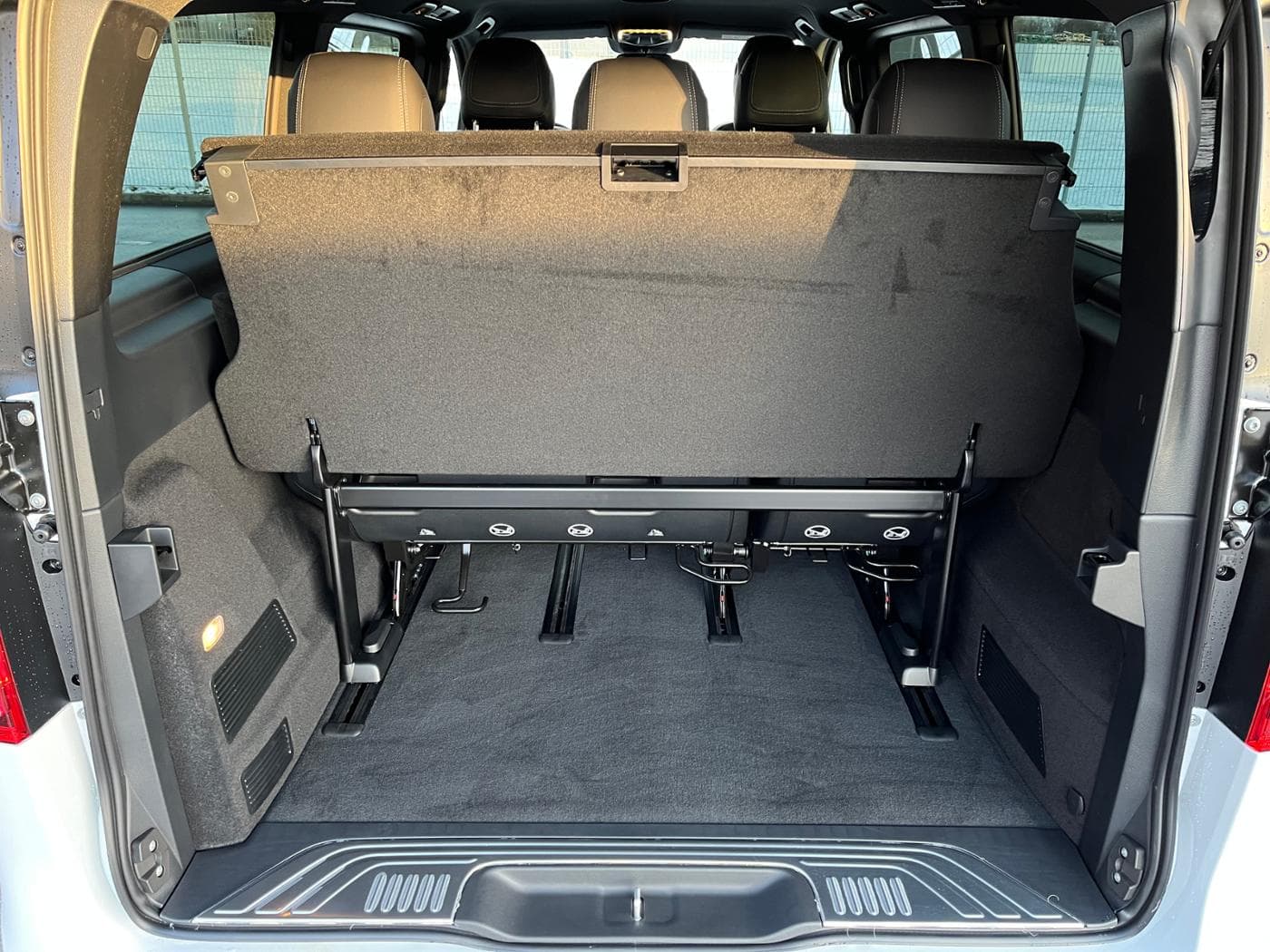 Mercedes-Benz V-Klasse V 300 d 4M AVANTGARDE EDT. Lang Bild 14