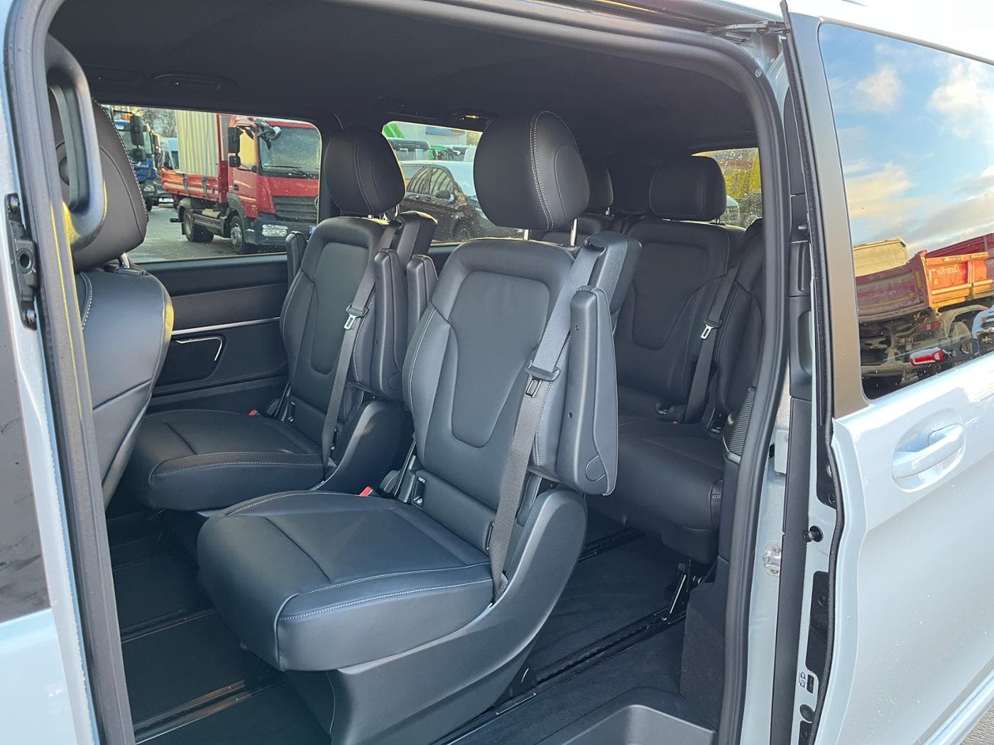 Mercedes-Benz V-Klasse V 300 d 4M AVANTGARDE EDT. Lang Bild 9