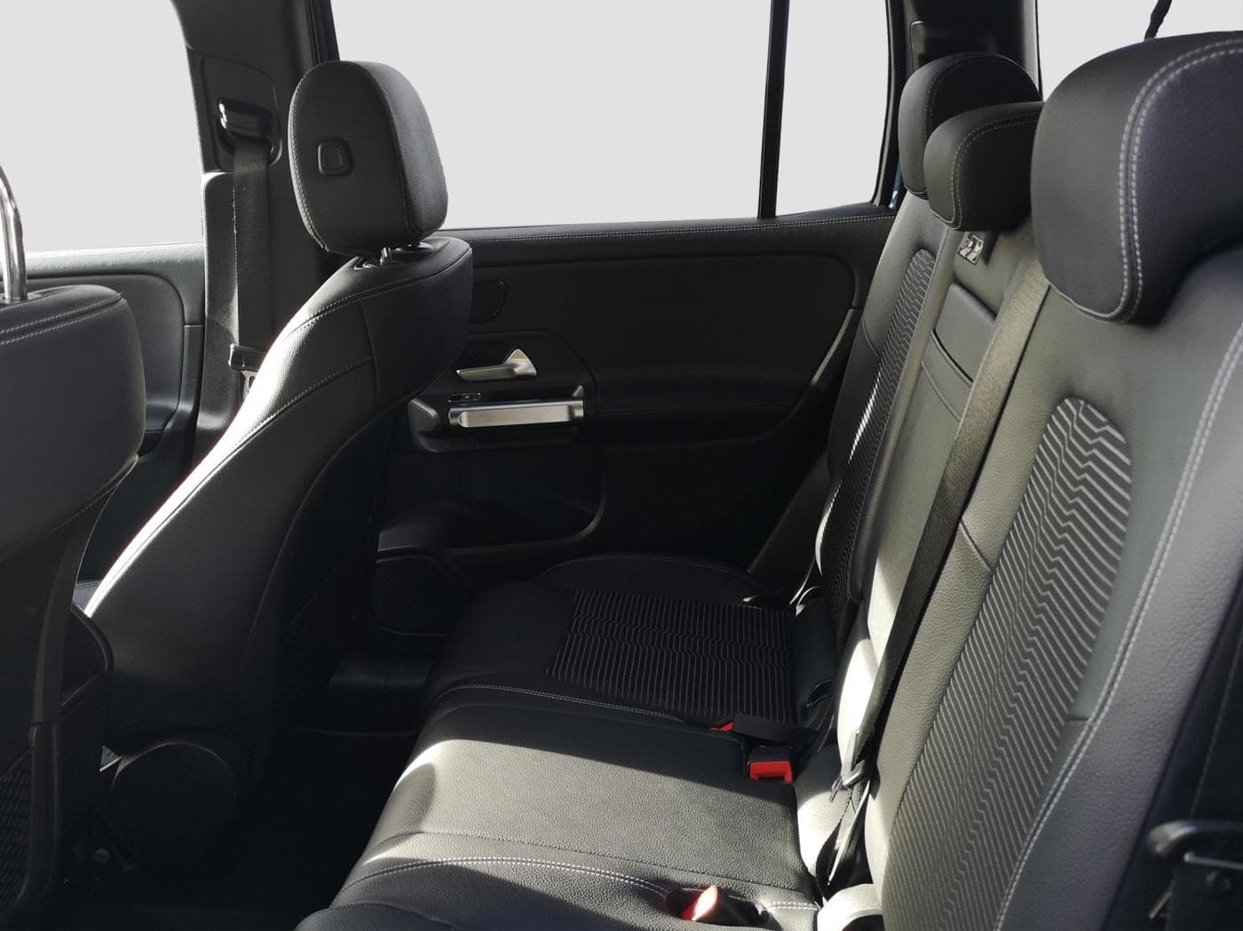 Mercedes-Benz GLB 220 d Bild 16