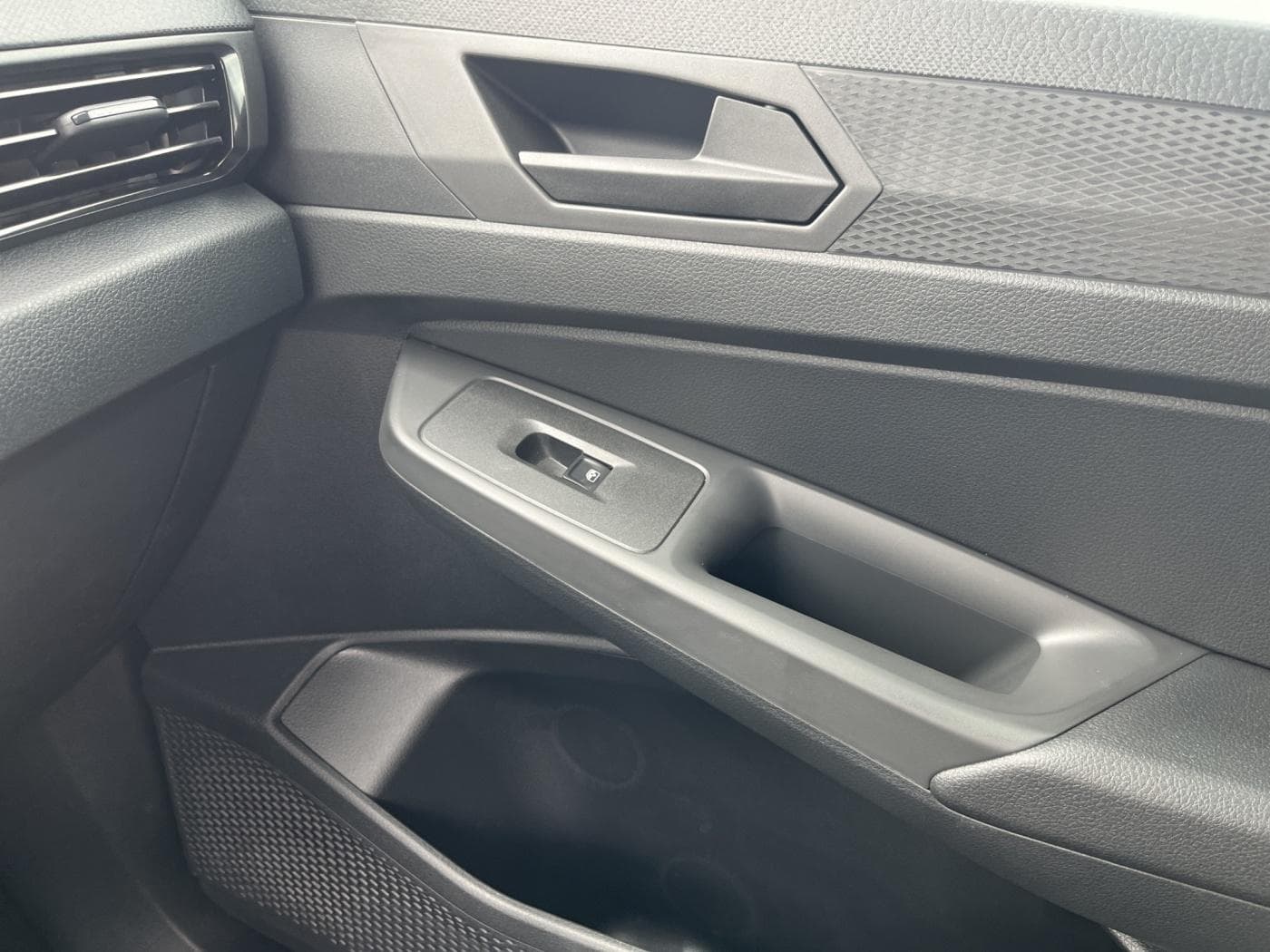 Volkswagen Caddy 2.0 TDI Cargo Bild 14