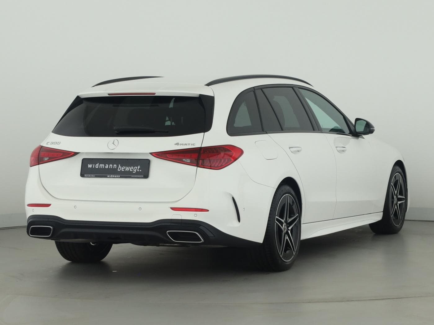 Mercedes-Benz C 300 4MATIC T-Modell Bild 2