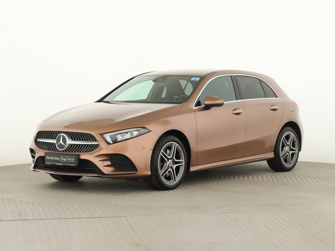 Mercedes-Benz A 250 e Bild 5