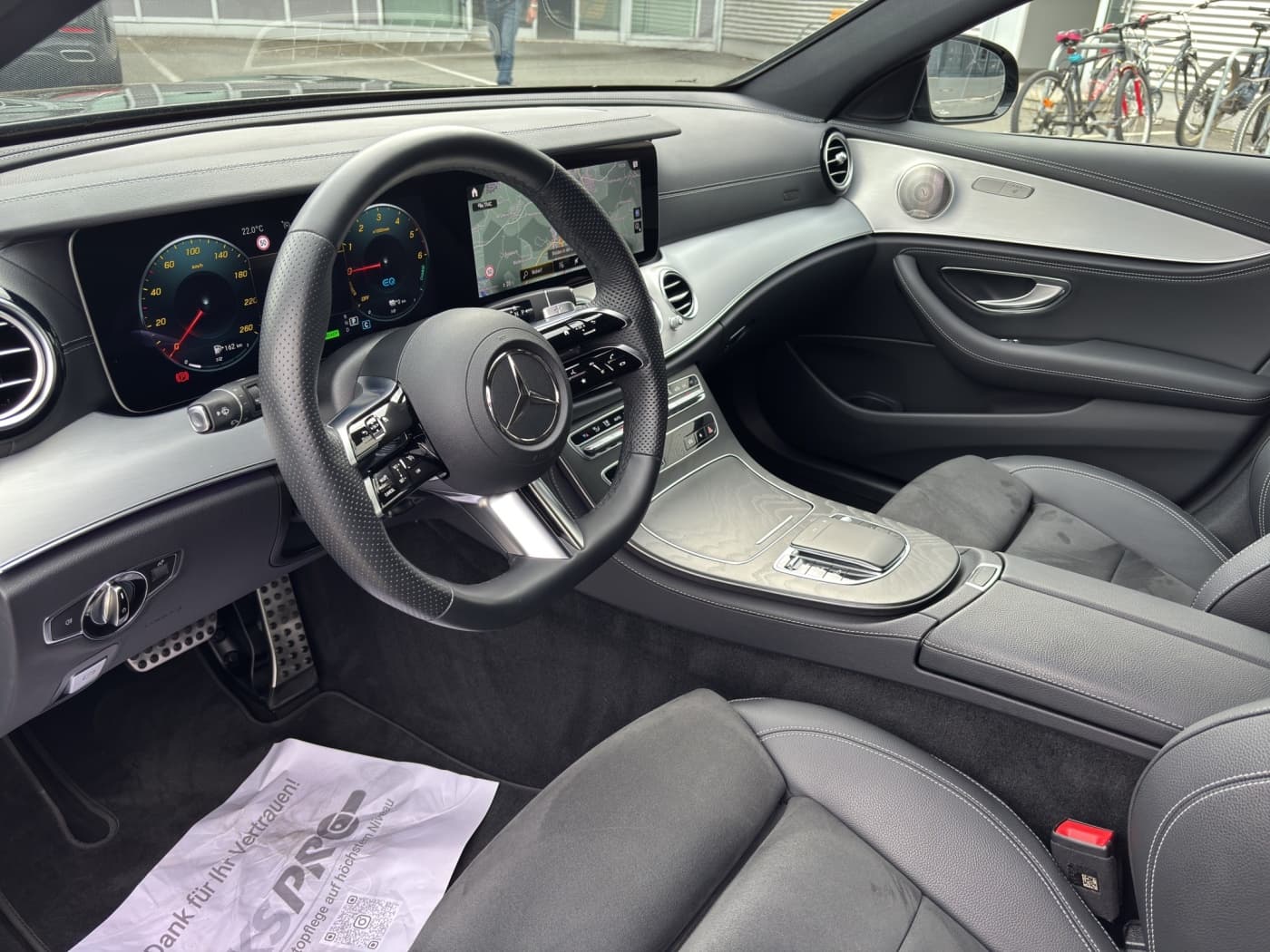 Mercedes-Benz E 300 de T Bild 20