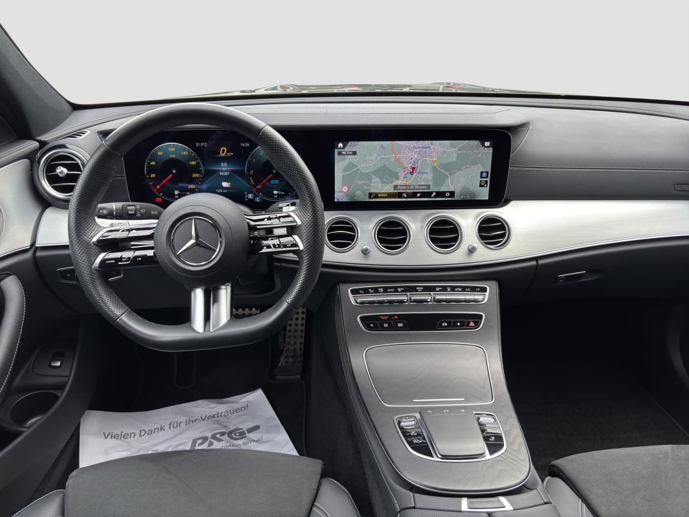 Mercedes-Benz E 300 de T Bild 9
