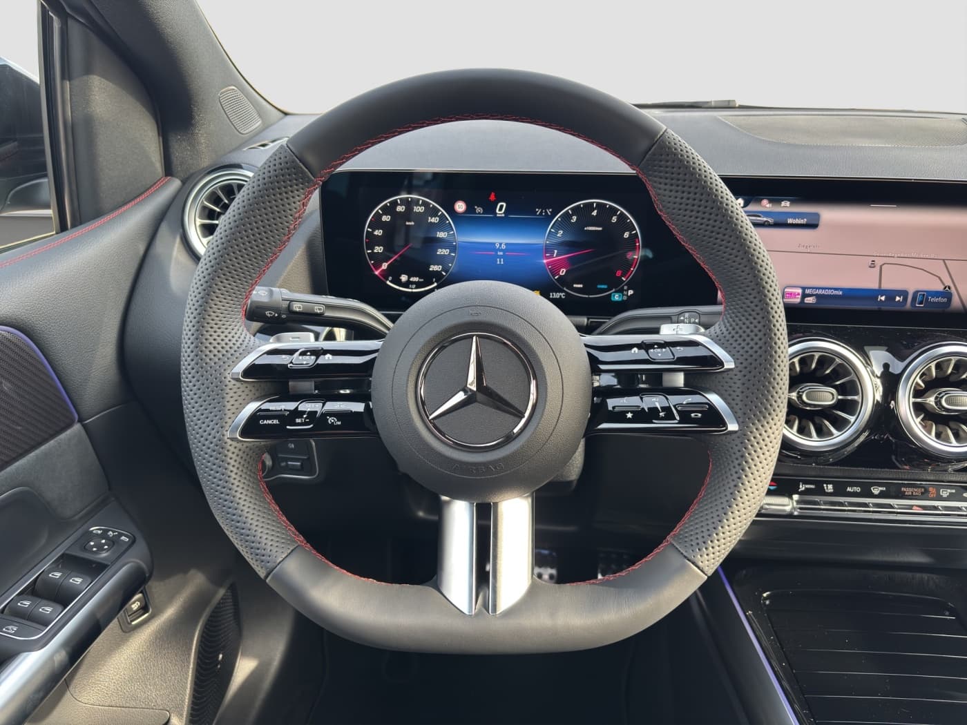 Mercedes-Benz B 180 Bild 10