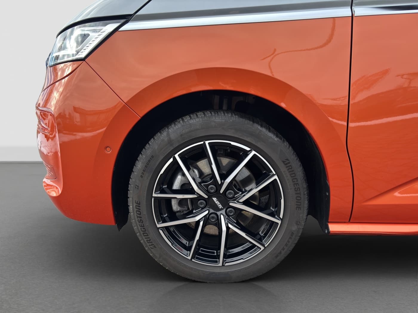 Volkswagen T7 Multivan 2.0 TSI Style Bild 18