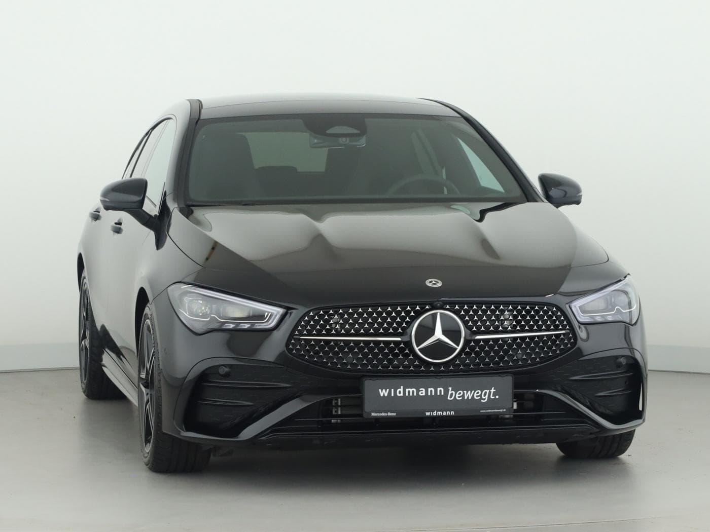 Mercedes-Benz CLA 200 d Shooting Brake Bild 3