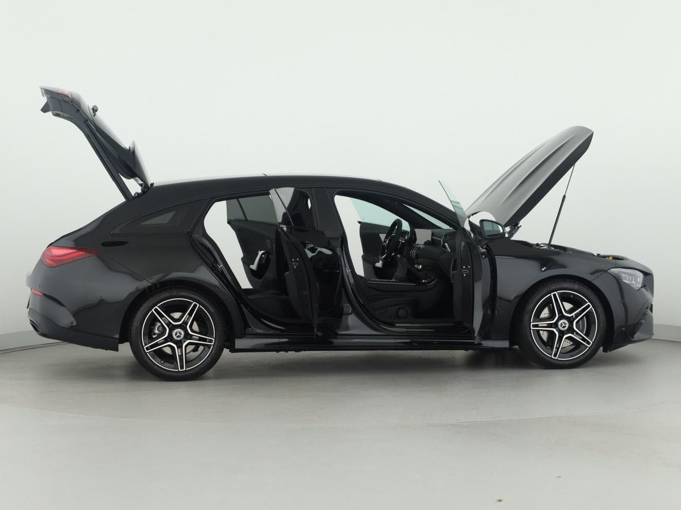 Mercedes-Benz CLA 200 d Shooting Brake Bild 8