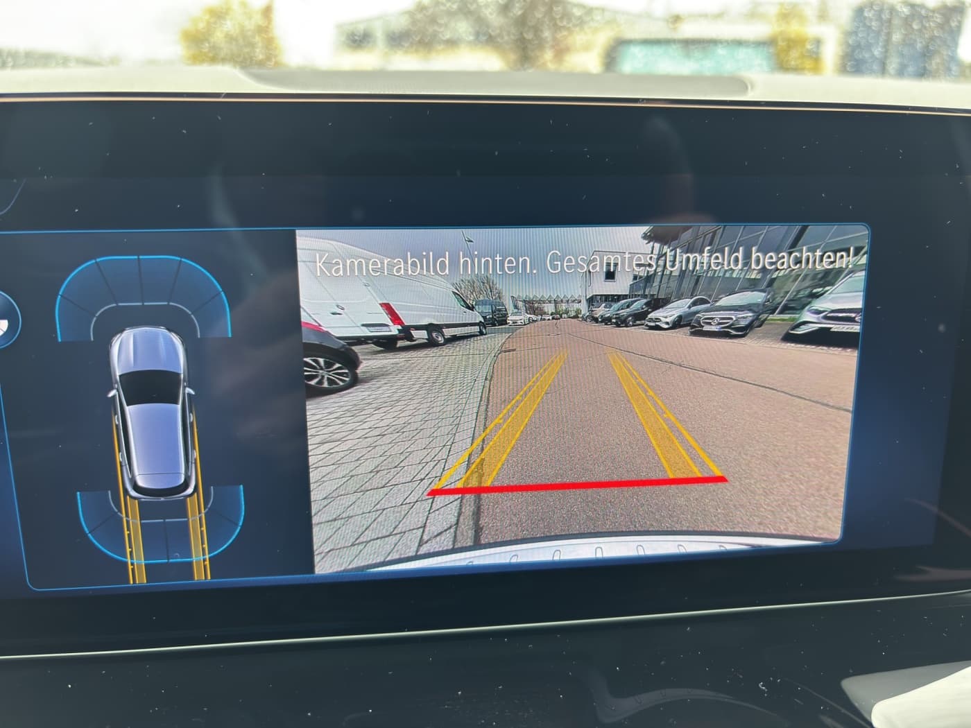 Mercedes-Benz GLA 180 Bild 21