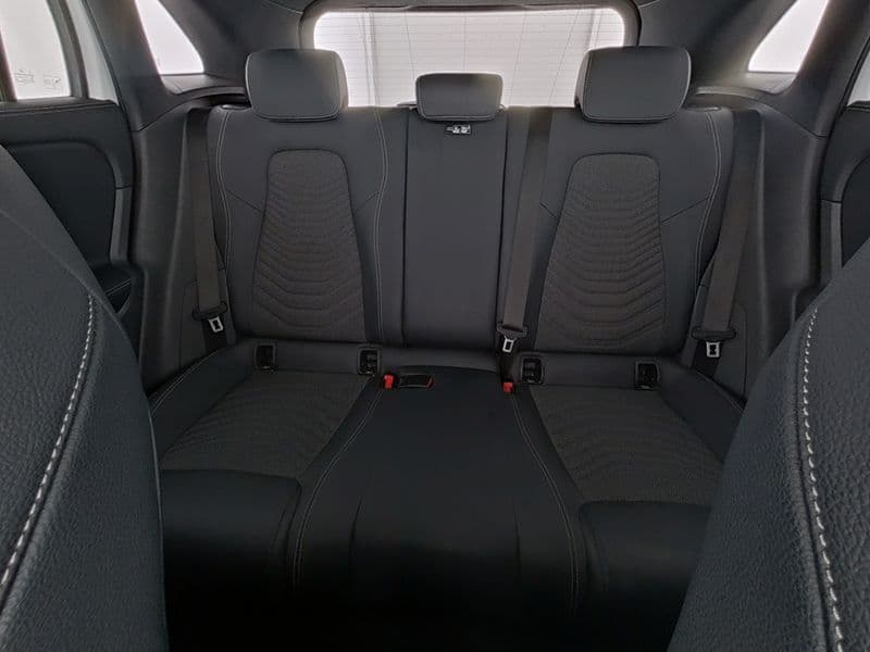 Mercedes-Benz GLA 180 Bild 8