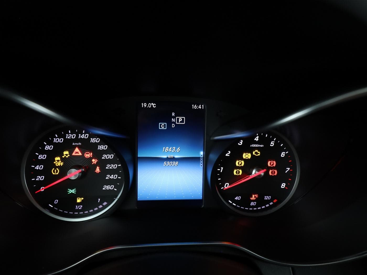 Mercedes-Benz C 300 Bild 12