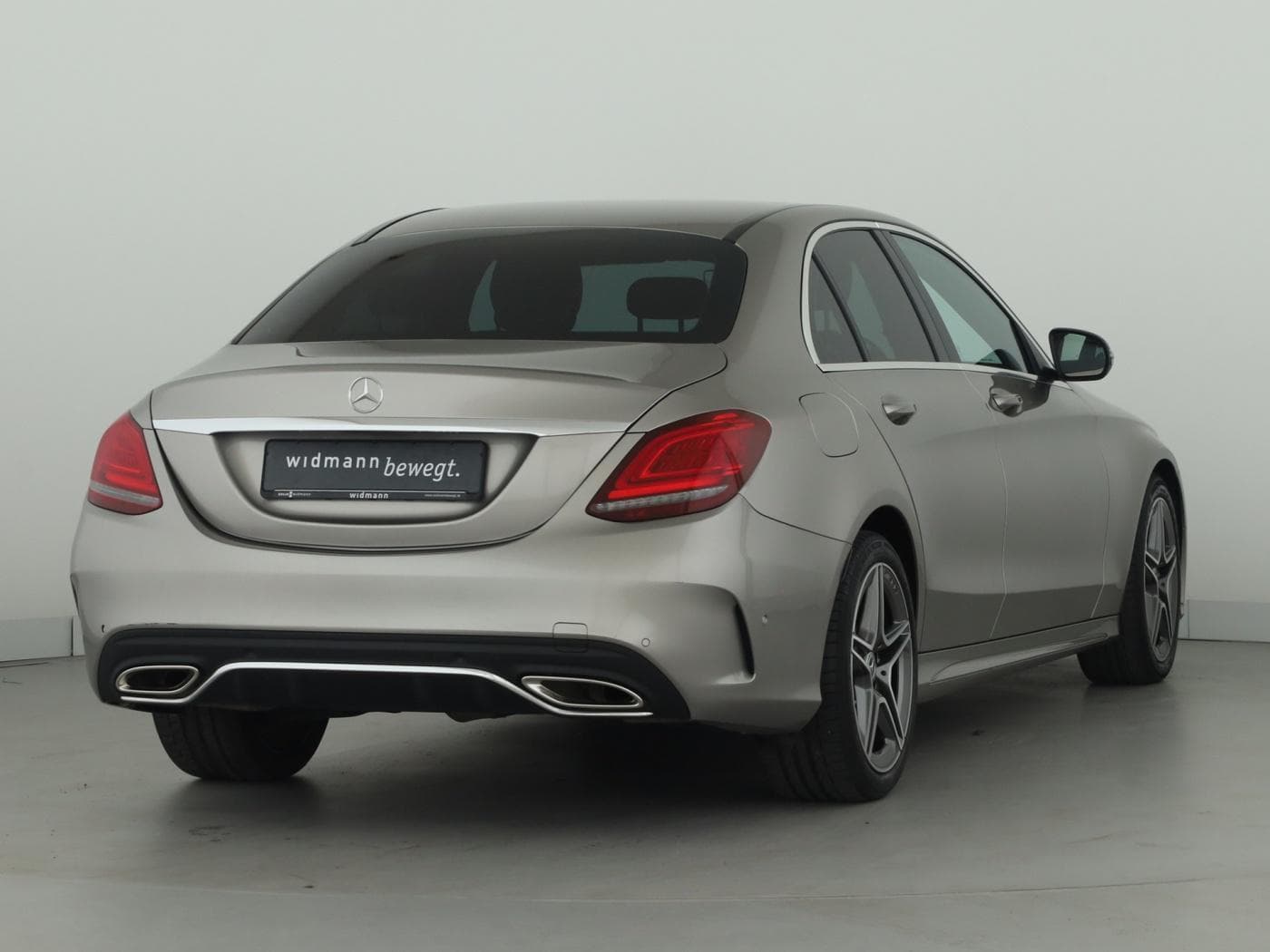 Mercedes-Benz C 300 Bild 2