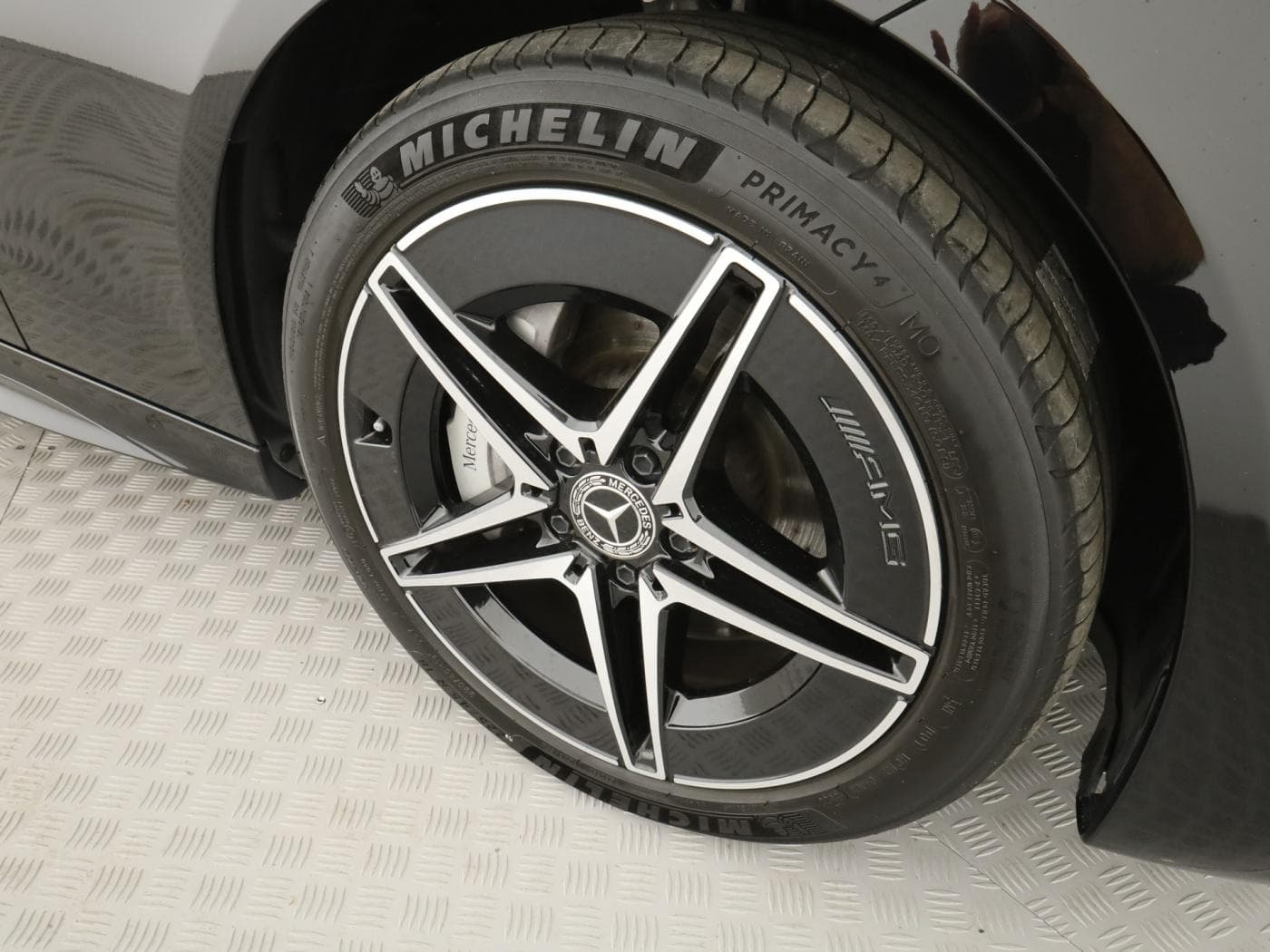 Mercedes-Benz C 300 e 4M Bild 20