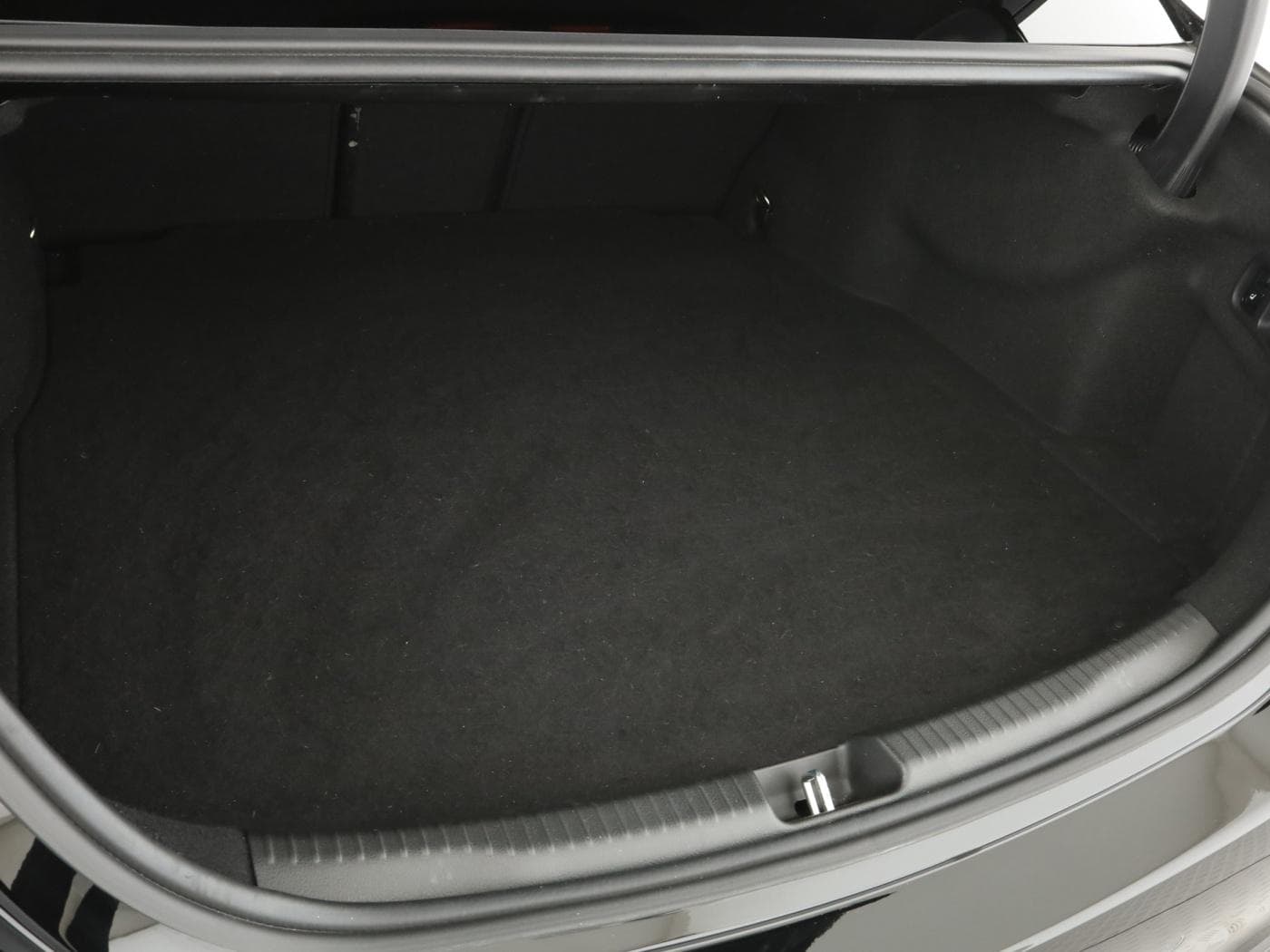 Mercedes-Benz C 300 e 4M Bild 21