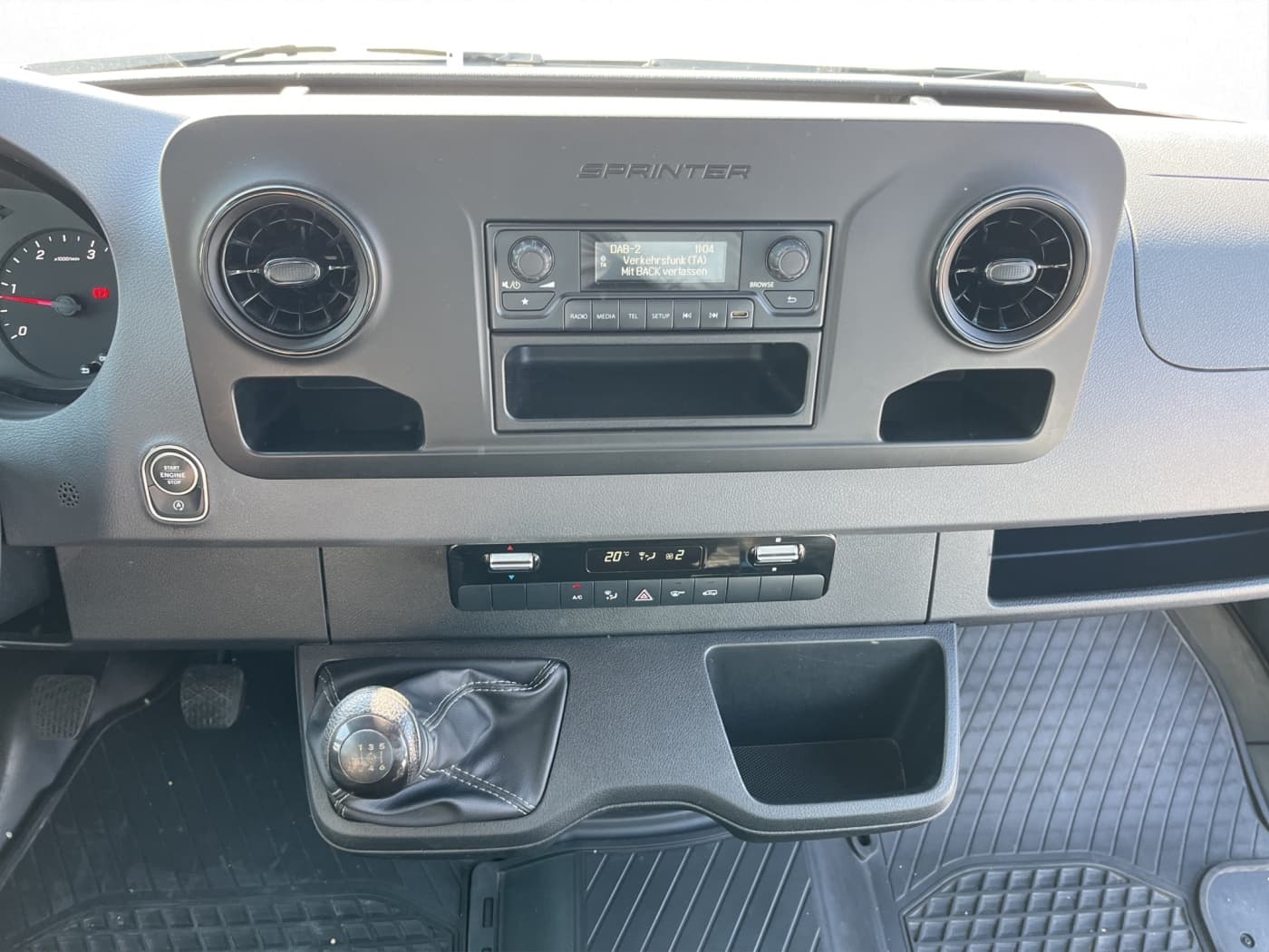 Mercedes-Benz Sprinter 211 CDI  Doka Pritsche Bild 11