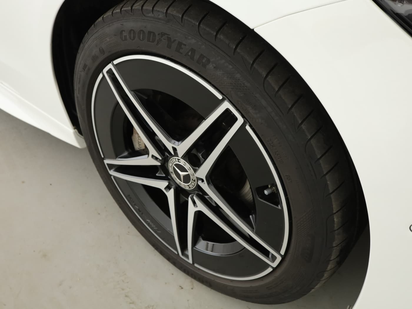 Mercedes-Benz C 300 T Bild 21