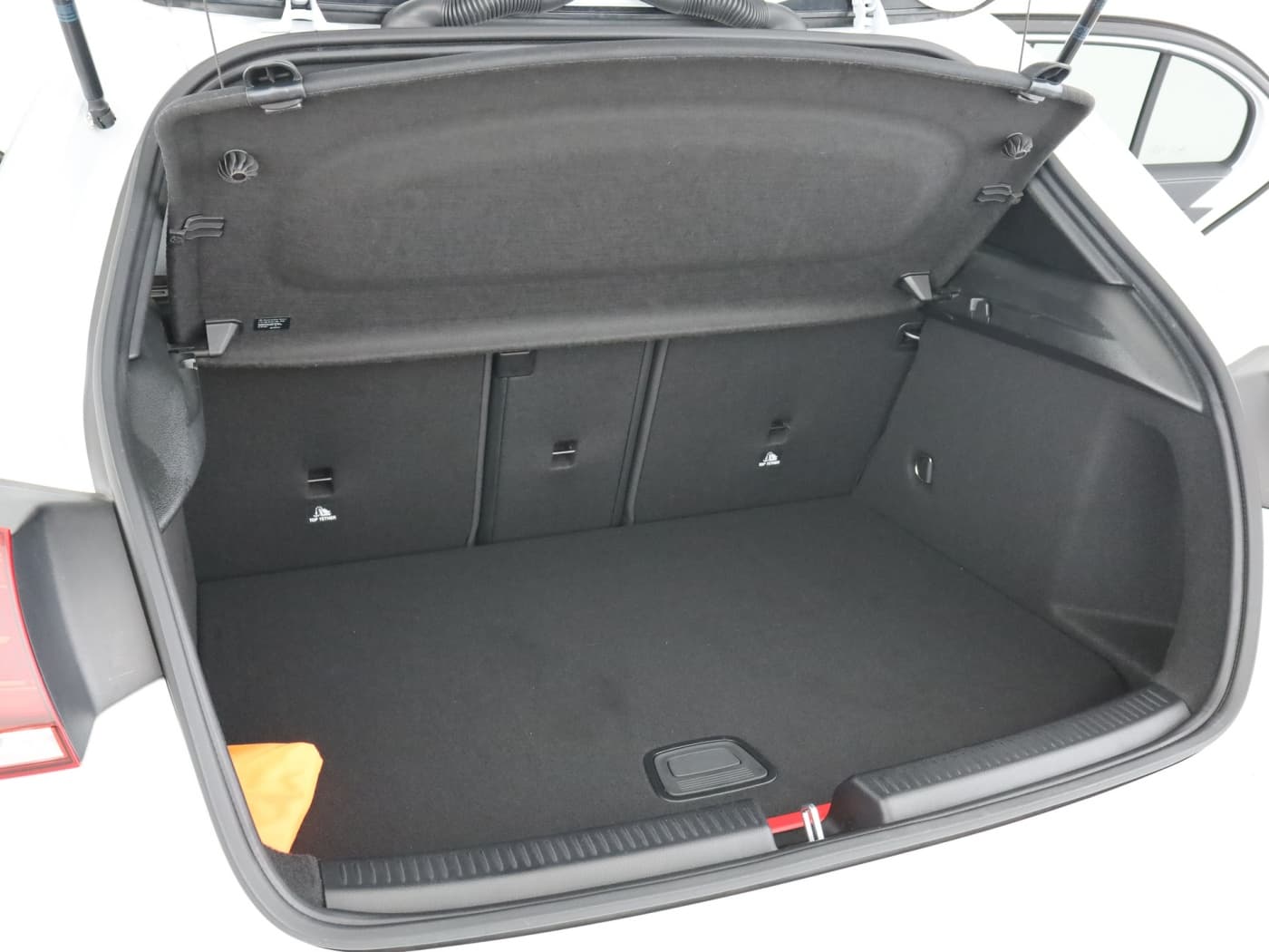 Mercedes-Benz A 250 e Bild 22