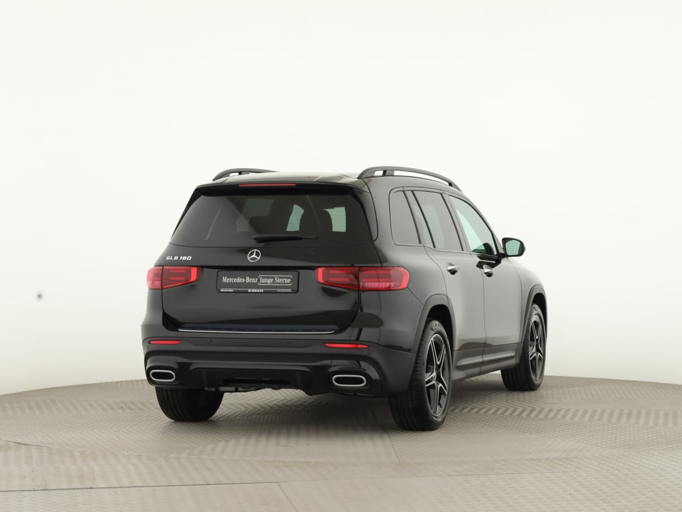 Mercedes-Benz GLB 180 Bild 2