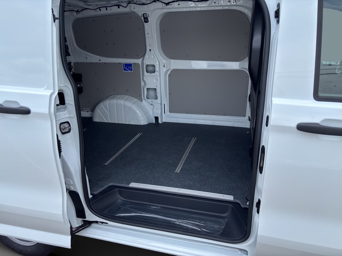 Volkswagen Transporter Kasten 2.0 TDI L1H1 Bild 16