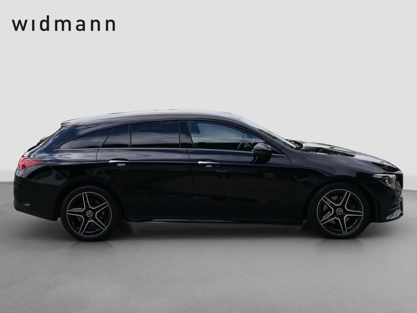 Mercedes-Benz CLA 220 d SB Bild 6
