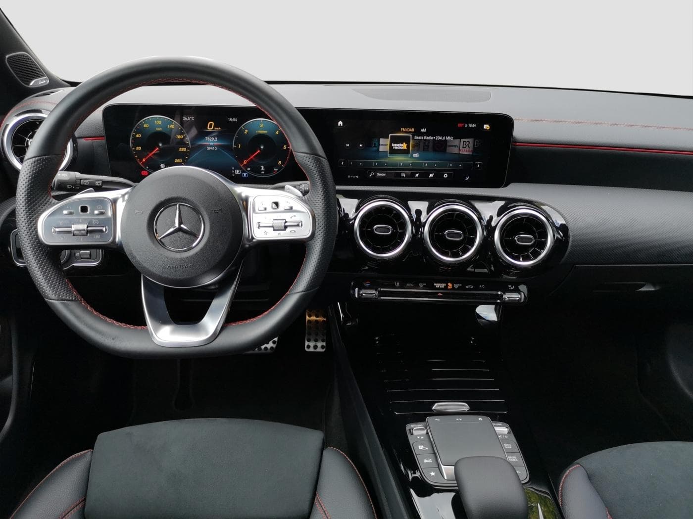 Mercedes-Benz CLA 220 d SB Bild 9