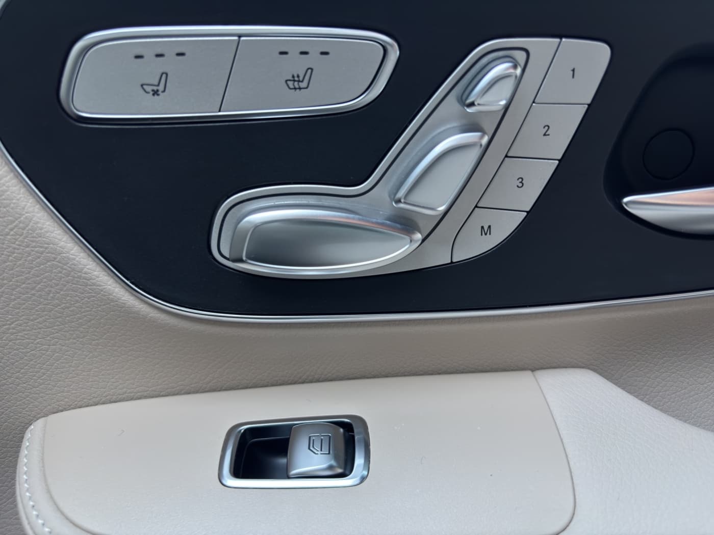 Mercedes-Benz EQV 300 AVANTGARDE Lang Bild 14