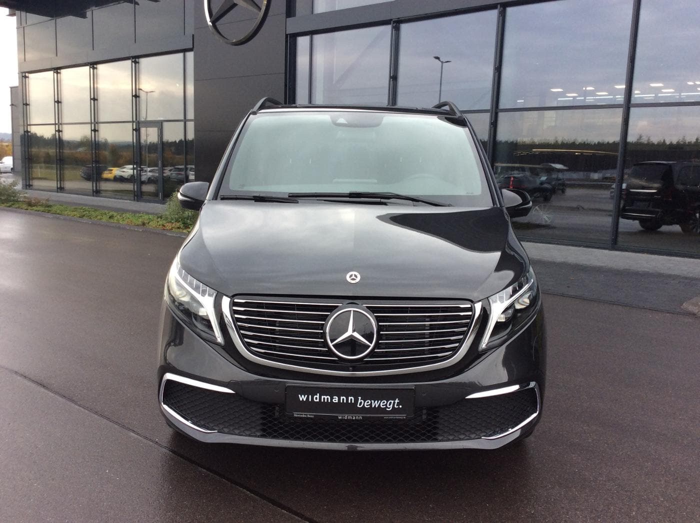 Mercedes-Benz EQV 300 L Bild 1