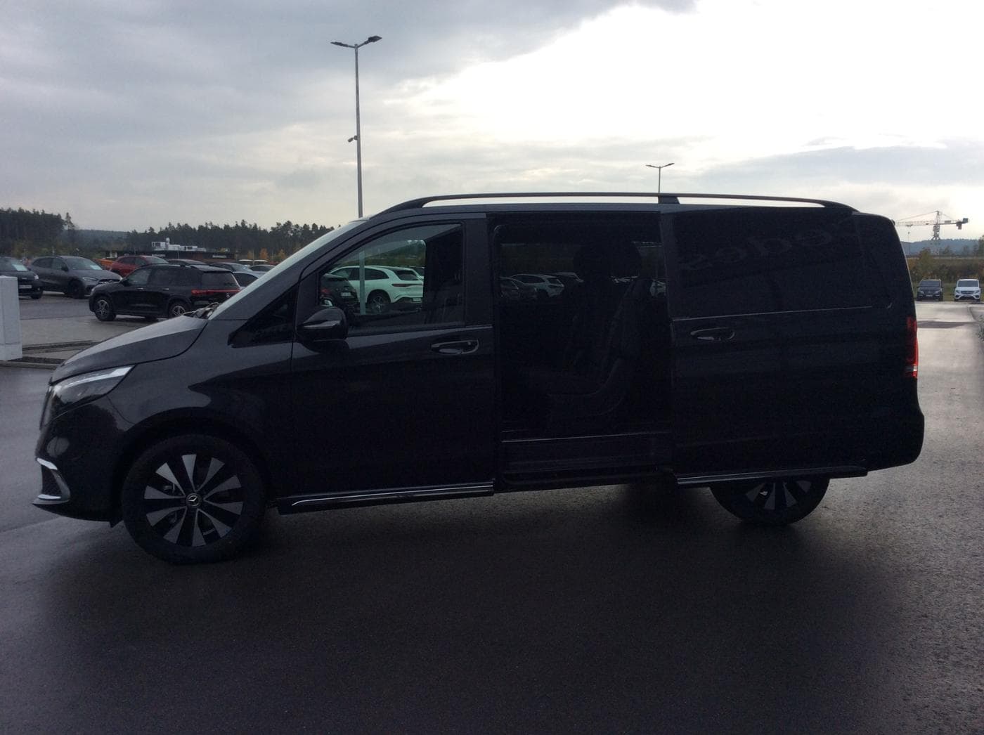Mercedes-Benz EQV 300 L Bild 20