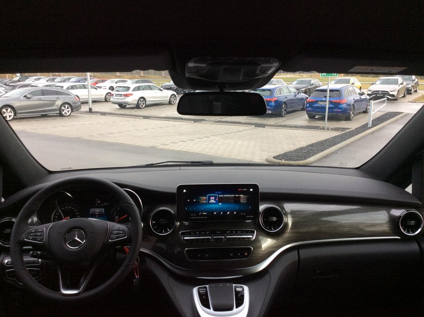 Mercedes-Benz EQV 300 L Bild 21