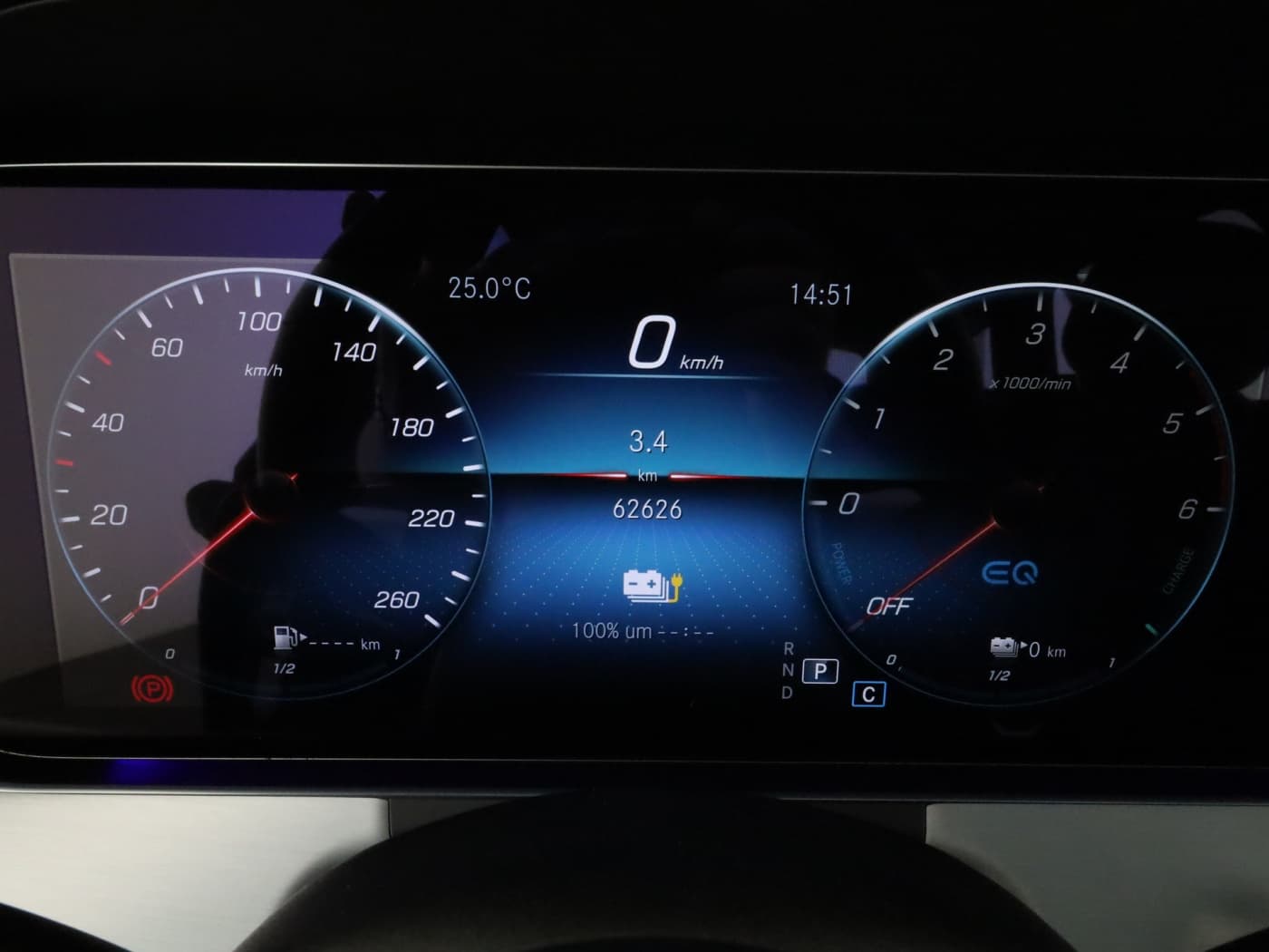 Mercedes-Benz E 300 de 4M T Bild 12