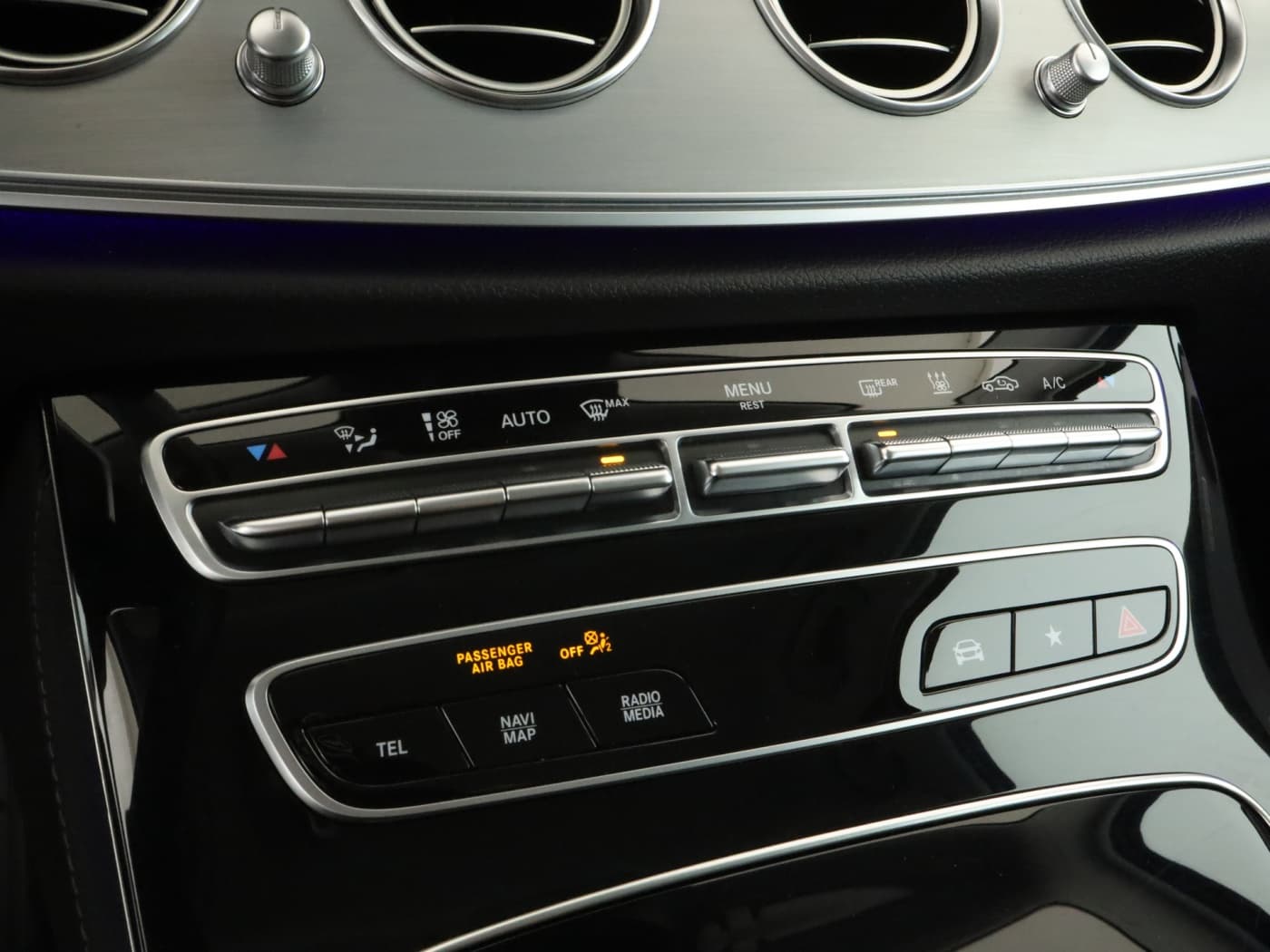 Mercedes-Benz E 300 de 4M T Bild 14