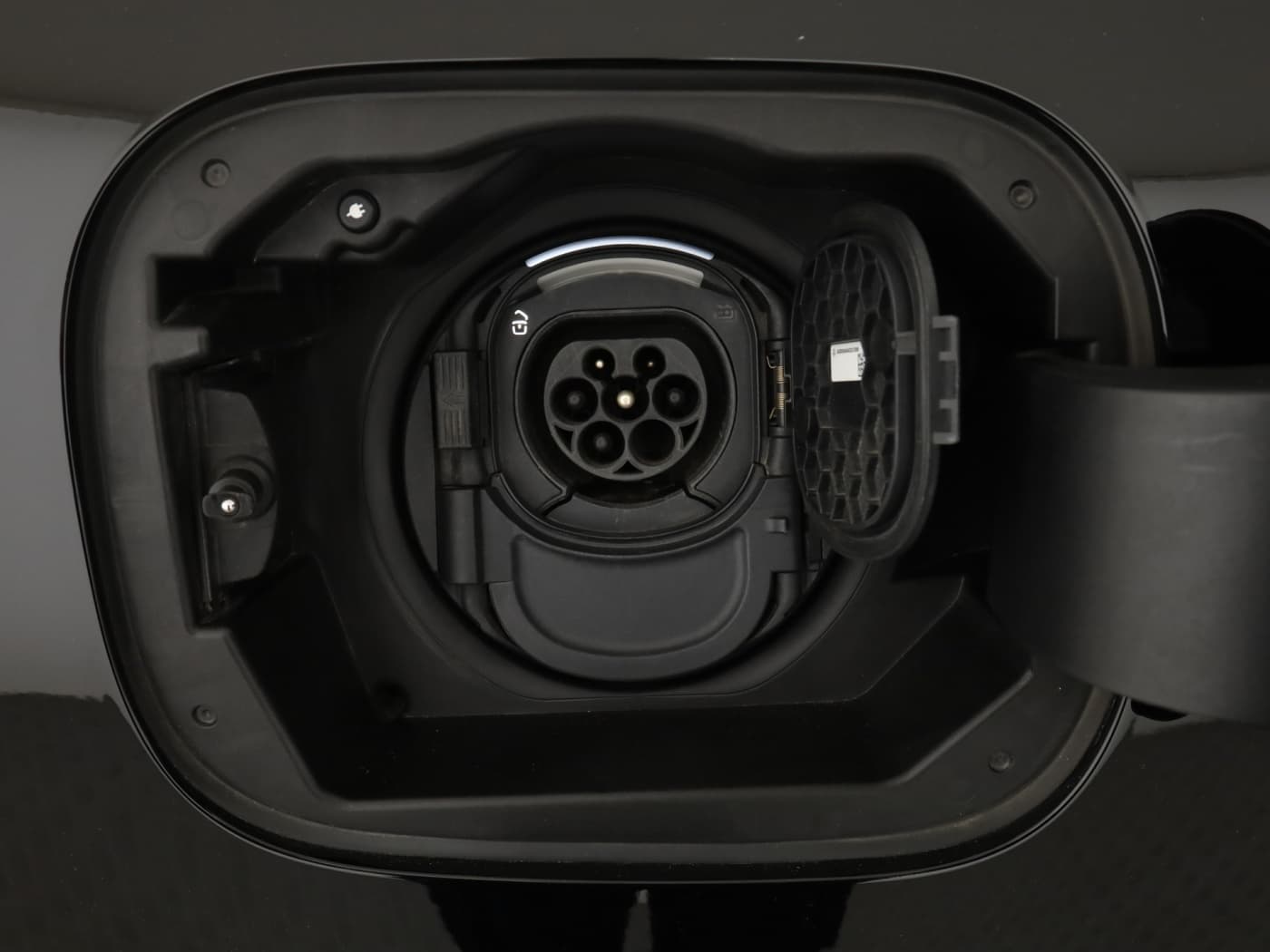 Mercedes-Benz B 250 e Bild 25