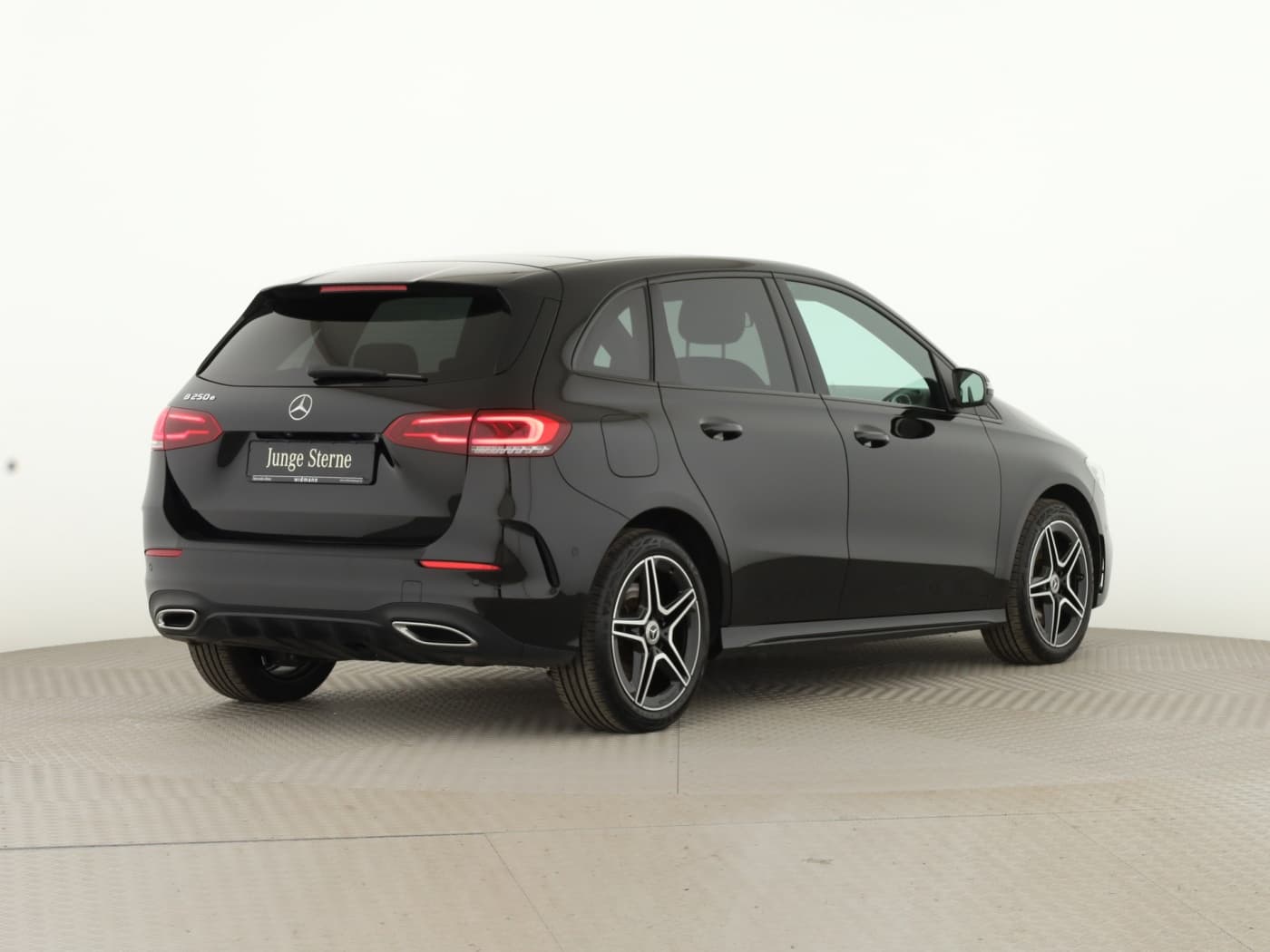 Mercedes-Benz B 250 e Bild 6