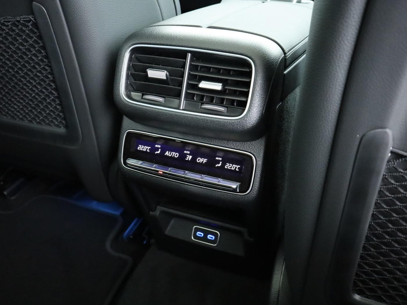 Mercedes-Benz GLE 400 e 4MATIC mit EQ Hybrid Technologie Bild 24