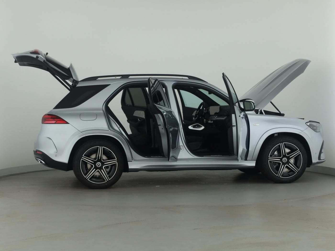 Mercedes-Benz GLE 400 e 4MATIC mit EQ Hybrid Technologie Bild 8