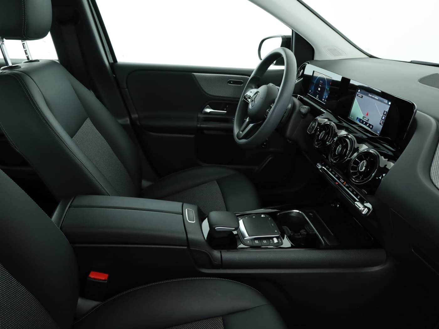 Mercedes-Benz B 250 e Bild 17