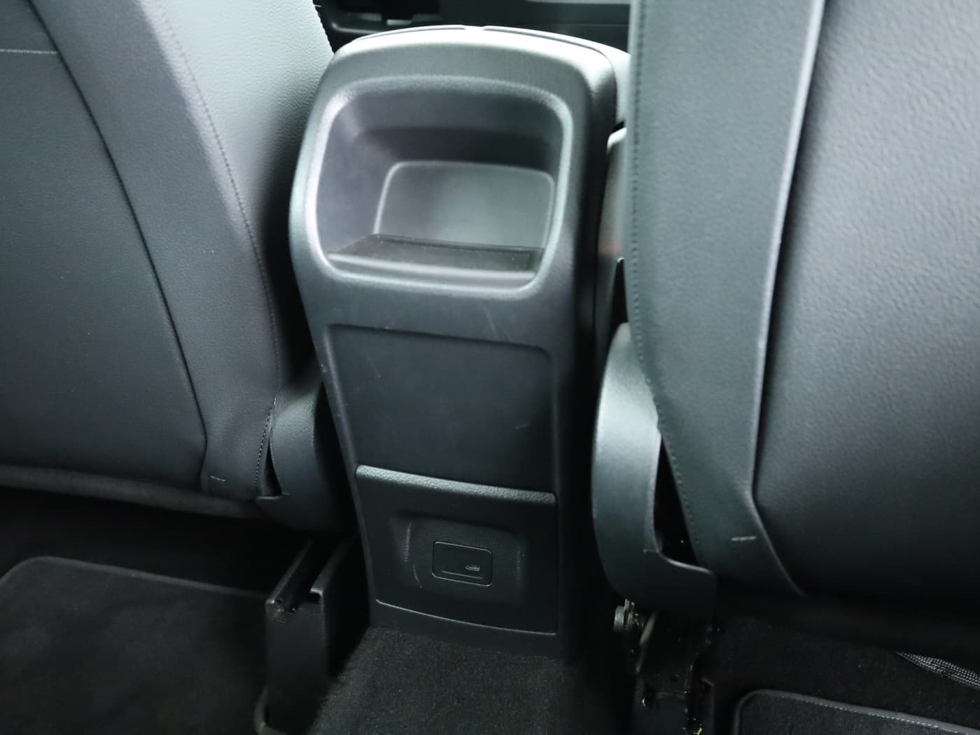 Mercedes-Benz B 250 e Bild 23