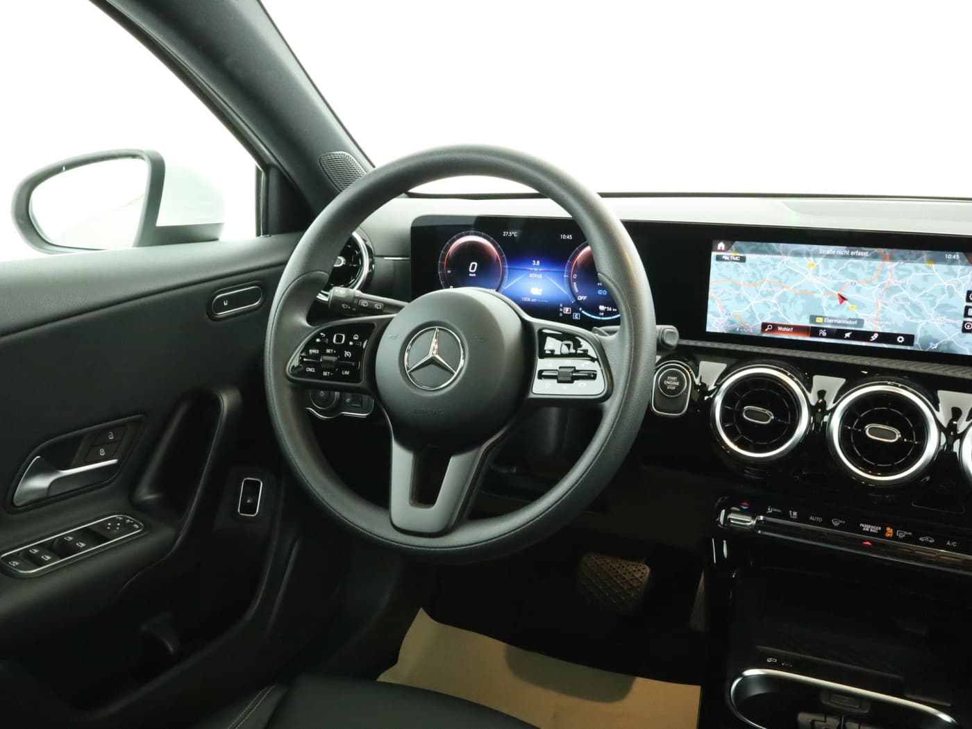Mercedes-Benz A 250 e Bild 10