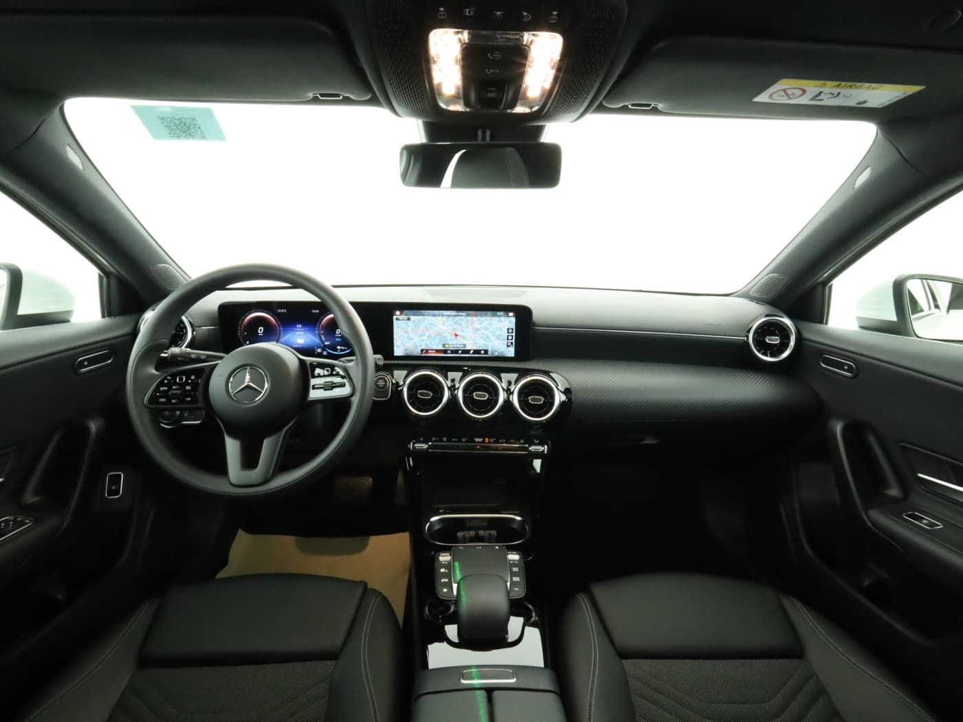 Mercedes-Benz A 250 e Bild 19