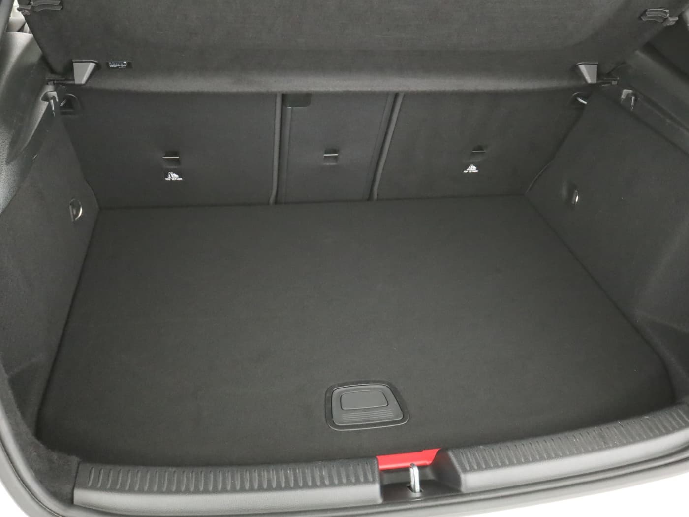 Mercedes-Benz A 250 e Bild 23