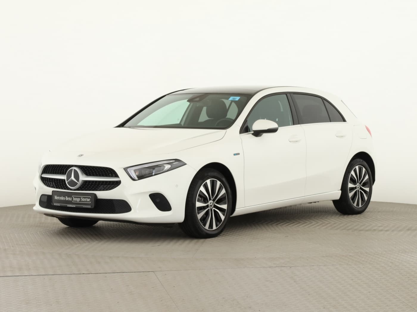Mercedes-Benz A 250 e Bild 5