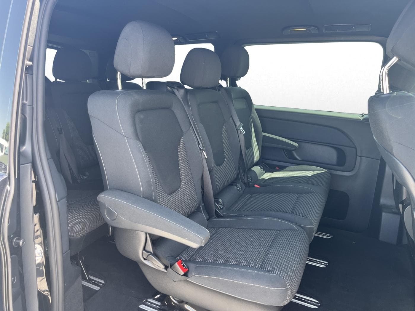 Mercedes-Benz V 300 d EDITION Lang Bild 16