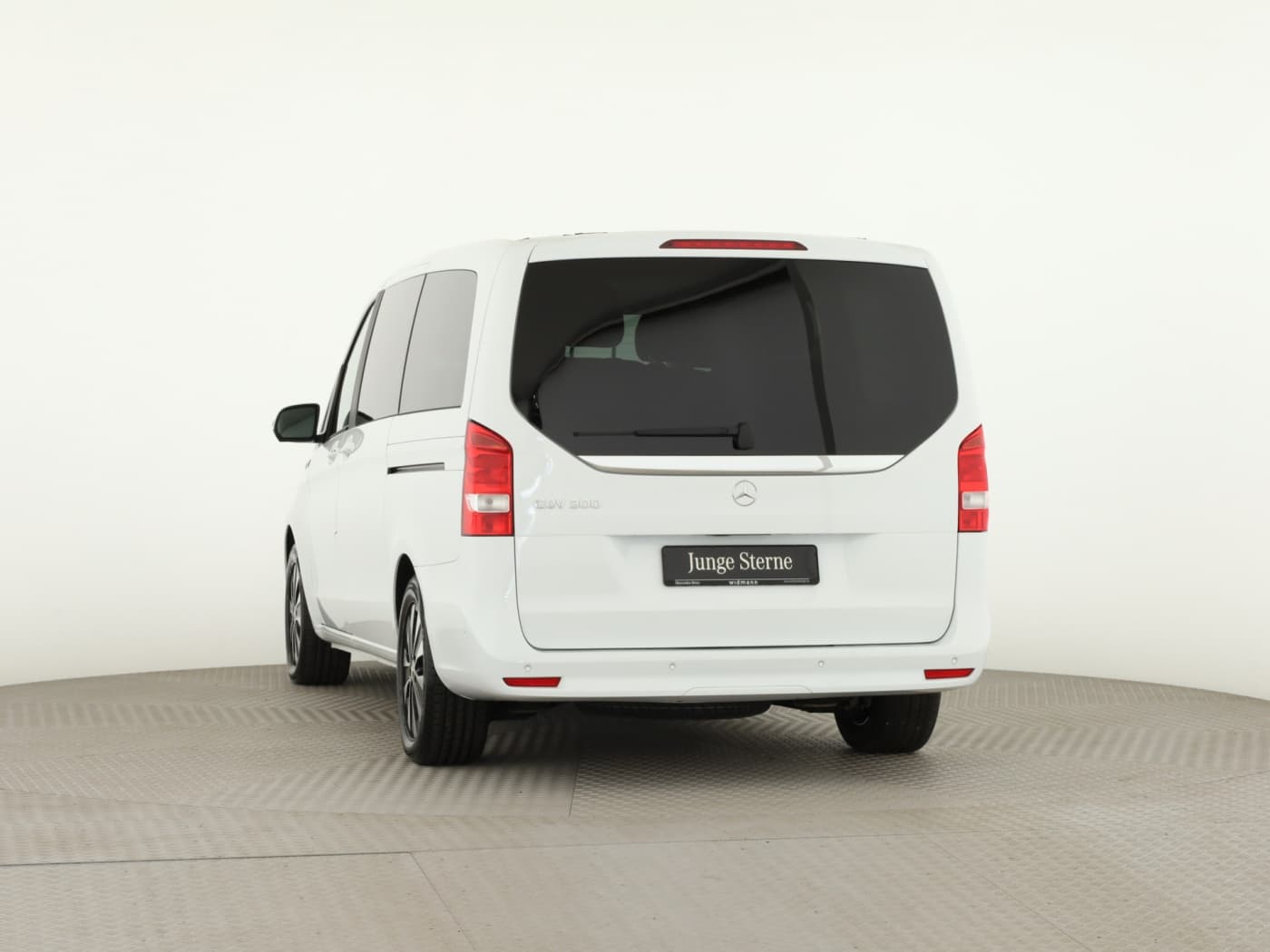 Mercedes-Benz EQV 300 Lang Bild 4