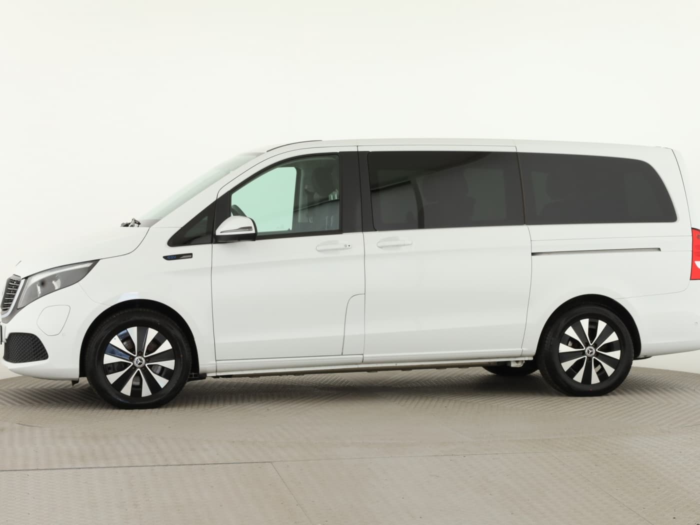 Mercedes-Benz EQV 300 Lang Bild 7