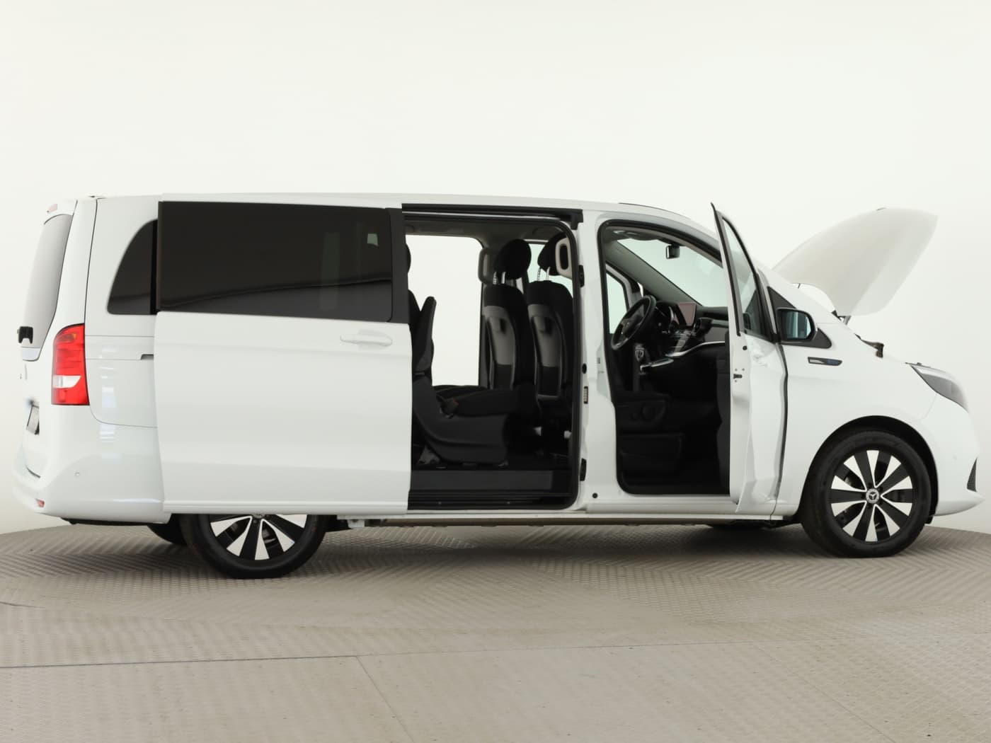 Mercedes-Benz EQV 300 Lang Bild 8