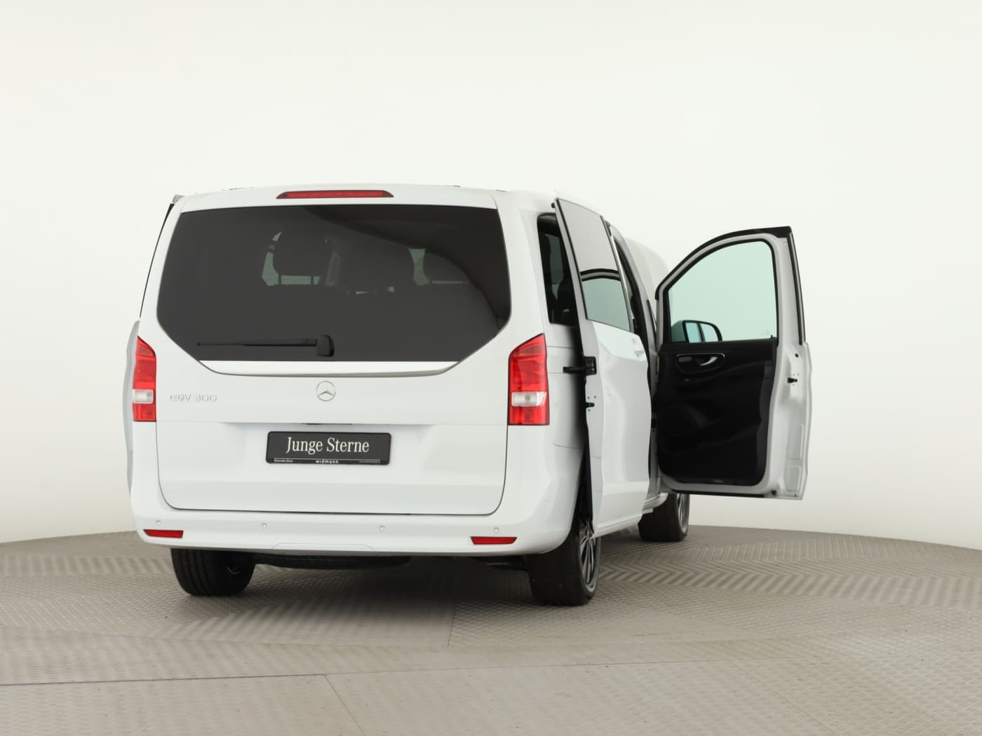Mercedes-Benz EQV 300 Lang Bild 9