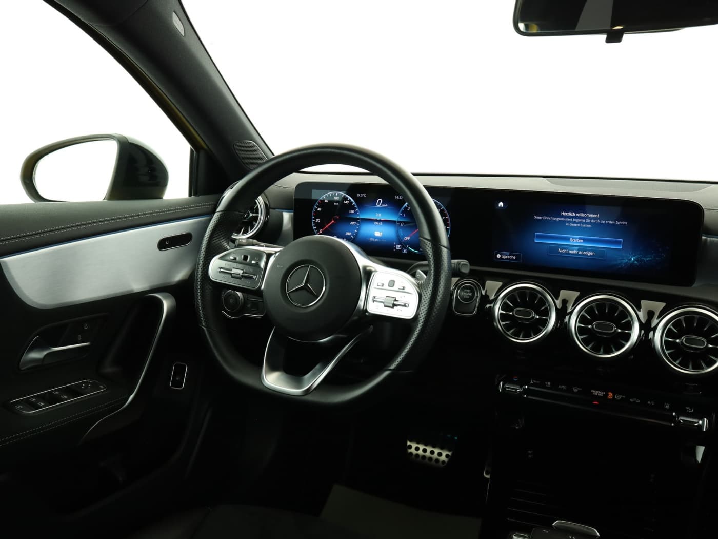 Mercedes-Benz A 250 e Bild 10