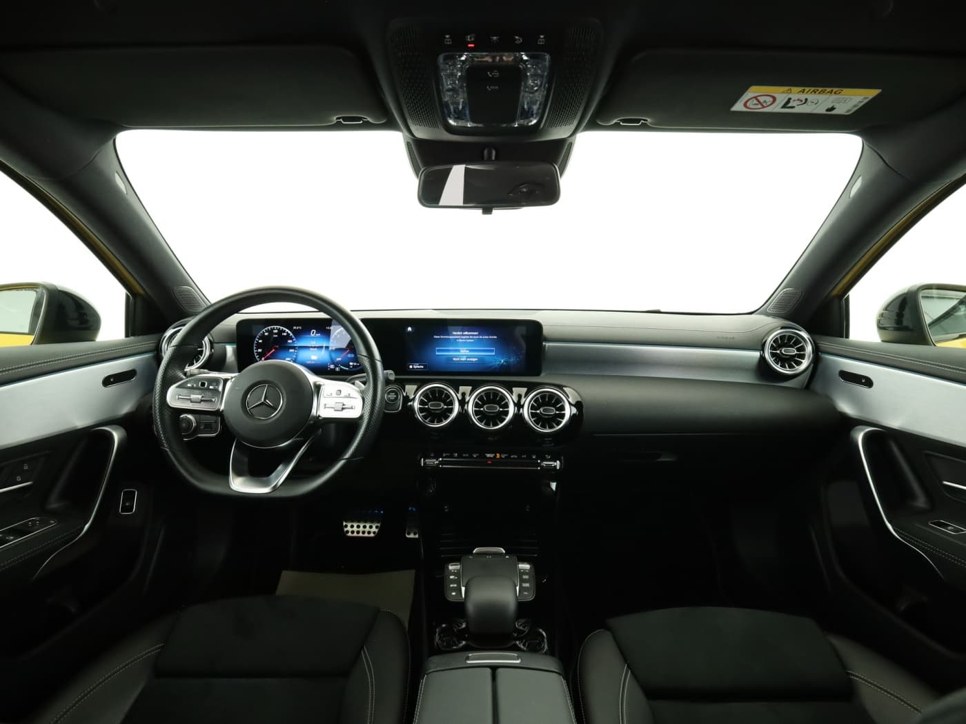 Mercedes-Benz A 250 e Bild 19