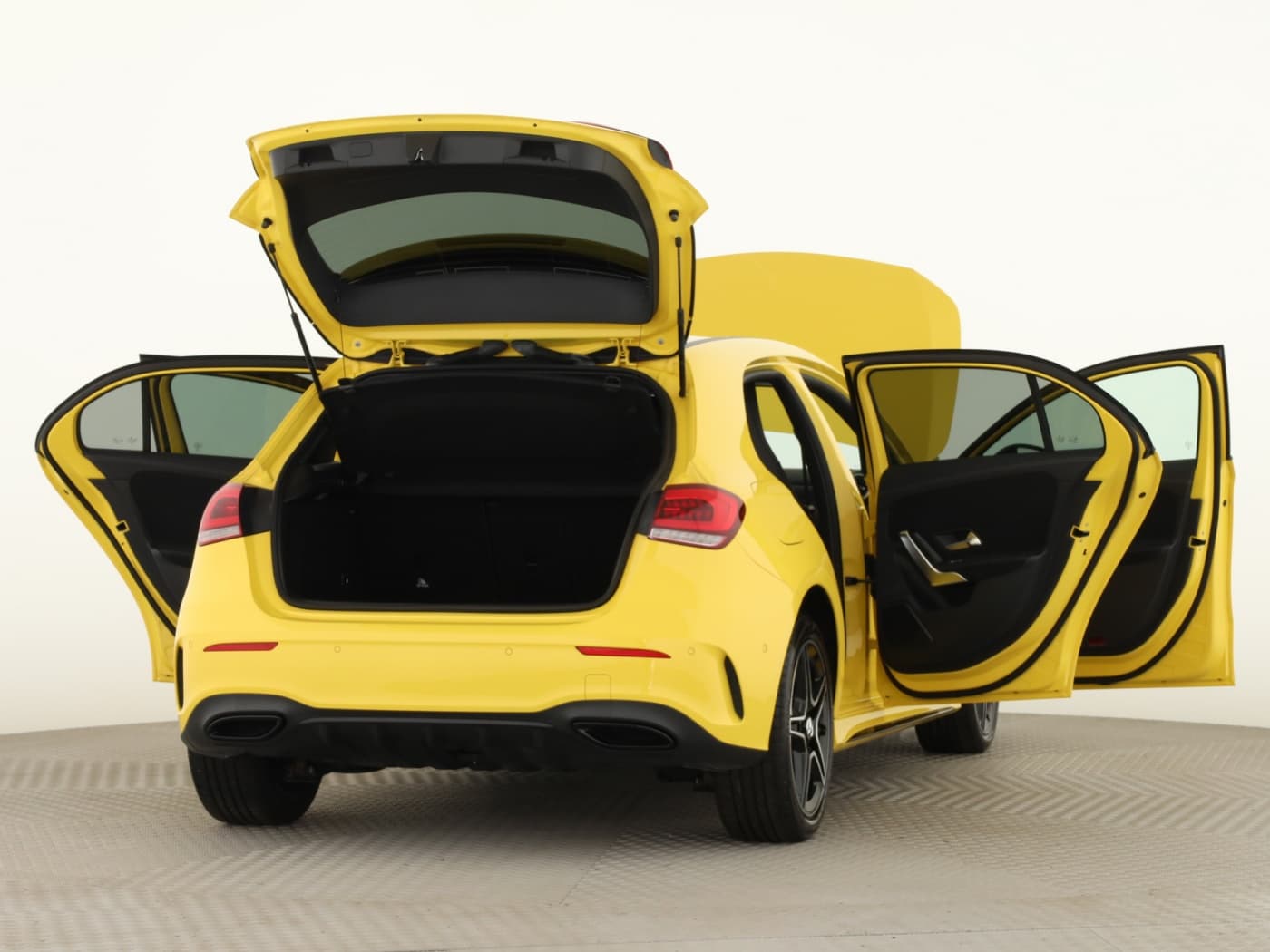 Mercedes-Benz A 250 e Bild 9