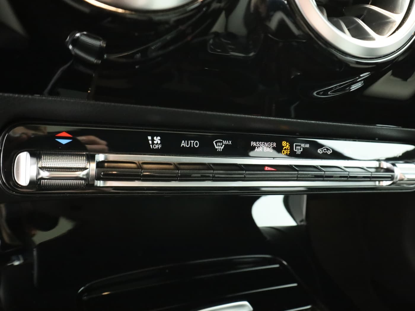 Mercedes-Benz A 250 4M Bild 14